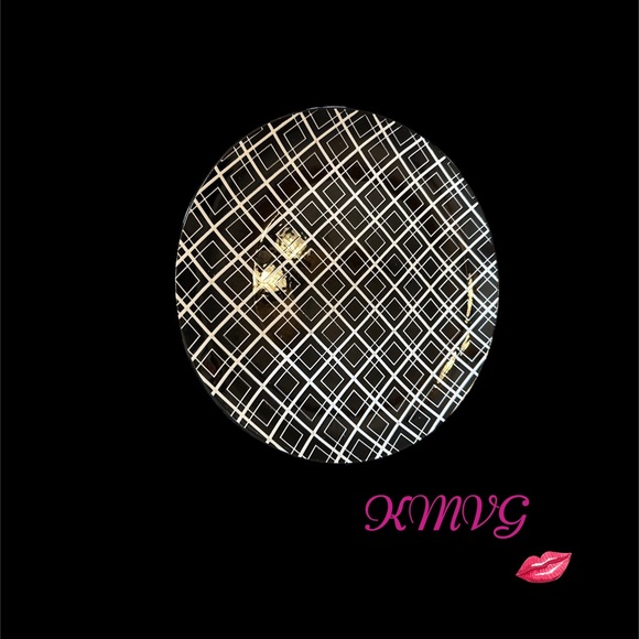 Dover & York Black and White Geometric Pattern Ceramic Dinner Plate 10.25” New - Picture 1 of 6